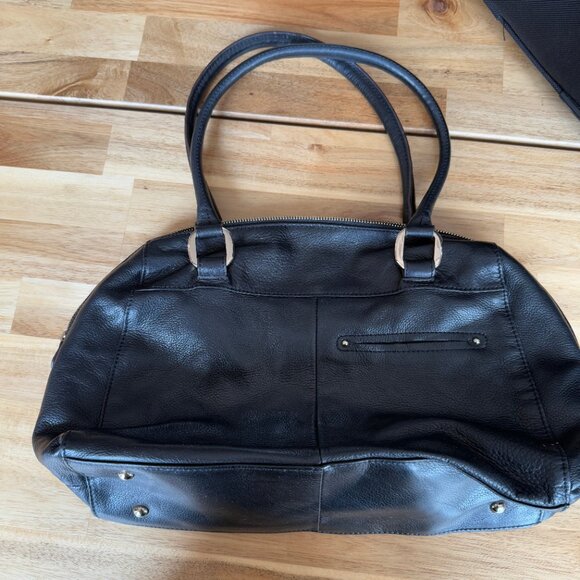 B. Makowsky Shoulder Bag Black Pebbled Leather - Picture 4 of 8